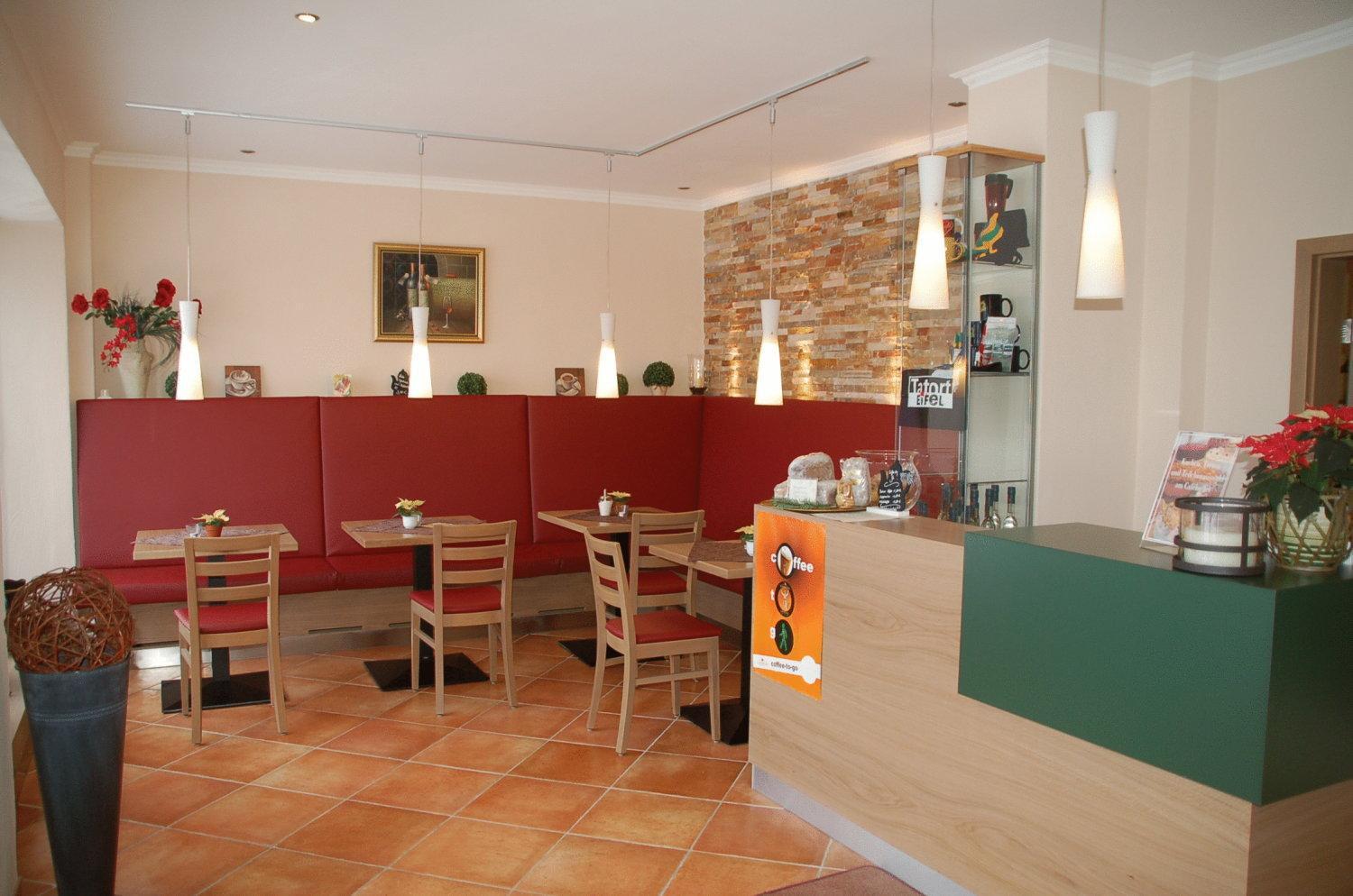 Hotel-Ferienwohnungen Cafe Maarblick Шалькенмерен Экстерьер фото